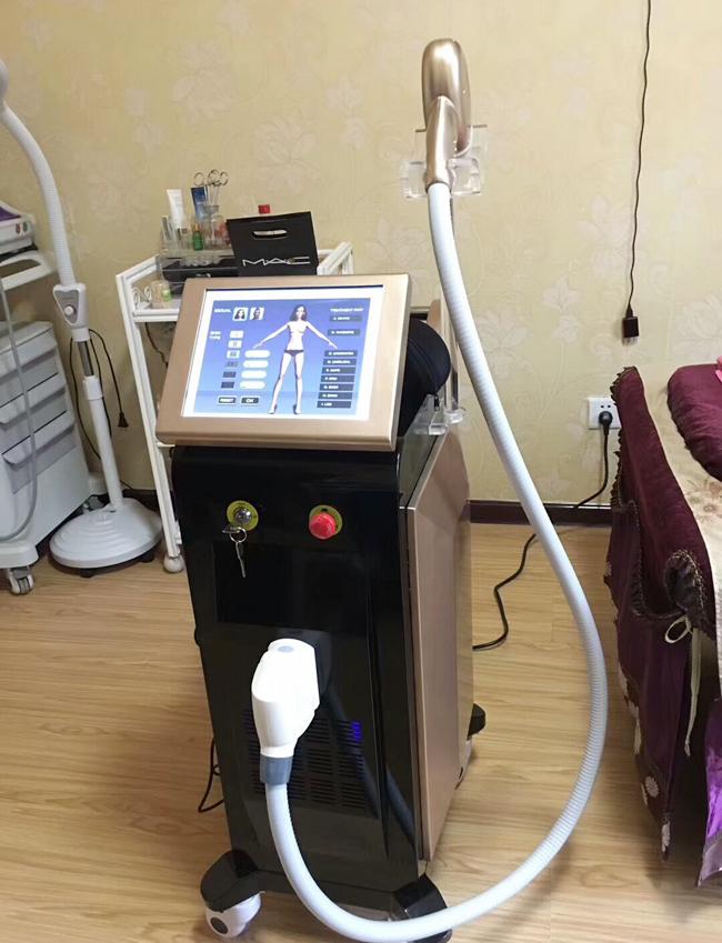 Triple - Wave Painting Metal Laser Beauty Equipment 1200W Laser Bar Power Included