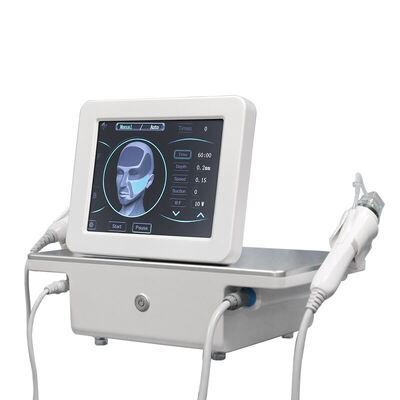 The new generation of gold radio frequency 2 in 1 beauty device, radio frequency anti-aging, facial lifting and firming, Portable skin rejuvenation device.