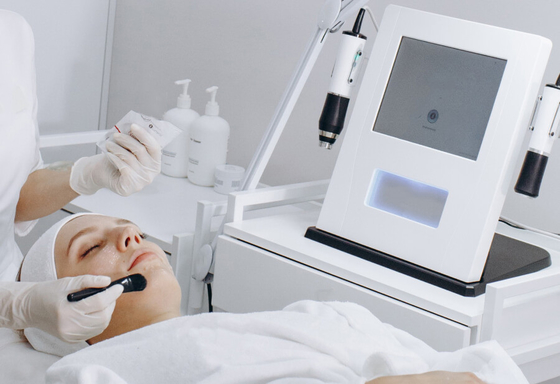 3 In 1 Oxygen Jet Peel Infusion Face Lift Tightening Beauty Skin Care CO2 Bubble Oxygenation Exfoliate Oxygen Facial Machine